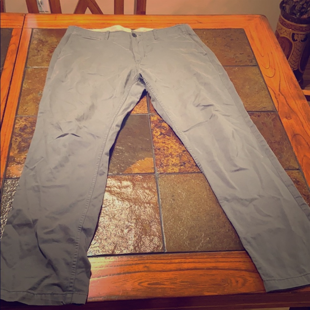 Gap khakis